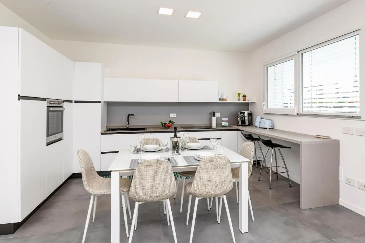 Villette Dolci Luxury Homes Peschiera del Garda