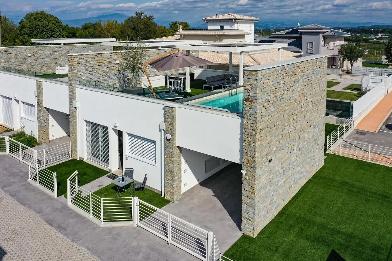 Villette Dolci Luxury Homes Peschiera del Garda Chalet