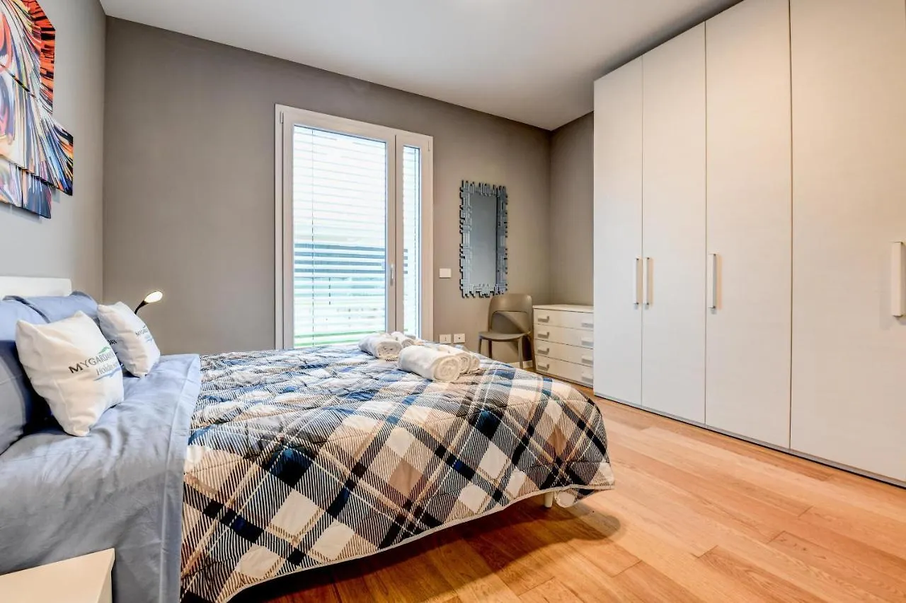 Villette Dolci Luxury Homes Peschiera del Garda 0*,  Italy